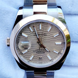 Rolex Datejust Smooth Bezel Steel/Yellow Gold Gold Motif Dial Oyster Bracelet 126303 41mm Gold Dial Full Set WARRANTY