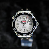 Omega Seamaster Diver 300 M 210.30.42.20.04.001 42MM Steel White Dial WARRANTY